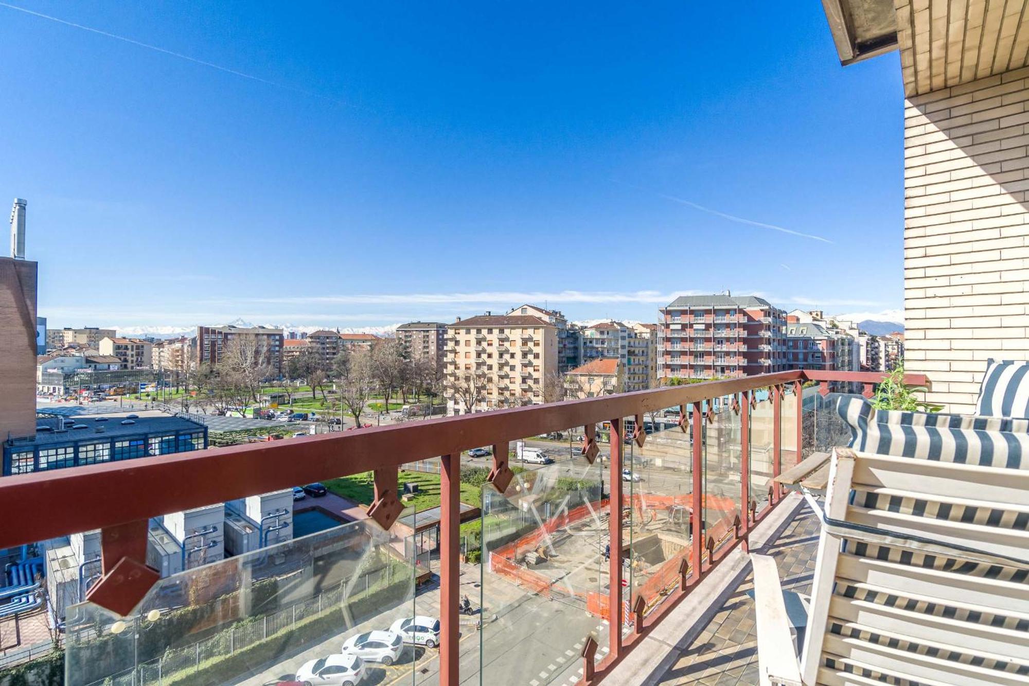 Palazzo Di Giustizia Bright Apartment Turin Exterior photo